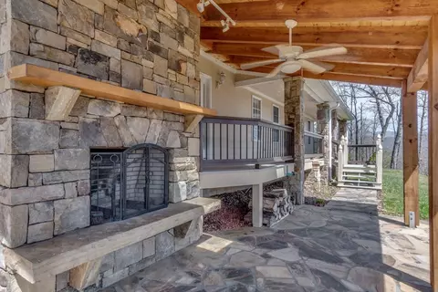 410 Breezy Mountain Rd, Sylva, NC 28779 photo 3