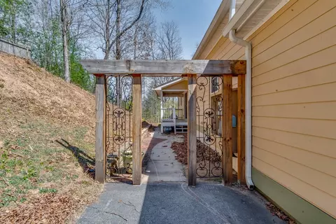 410 Breezy Mountain Rd, Sylva, NC 28779 photo 19