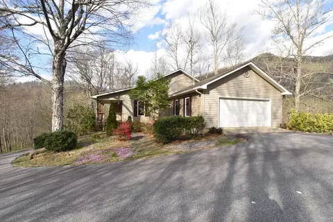 161 Frosty Ln, Cullowhee, NC 28723 photo 18