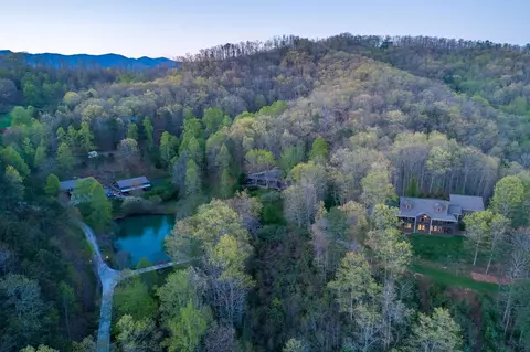 282 Leafstone Cir, Sylva, NC 28779 photo 10