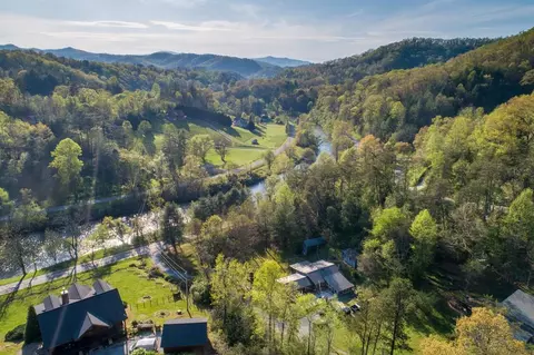 359 Edgewater Rd, Cullowhee, NC 28723 photo 11