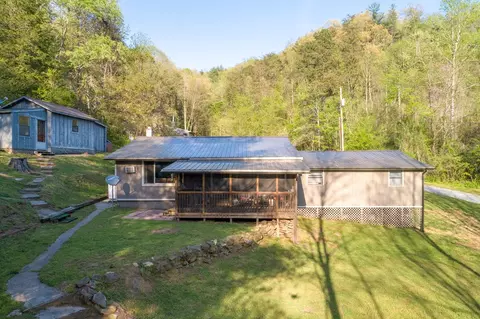 359 Edgewater Rd, Cullowhee, NC 28723 photo 4