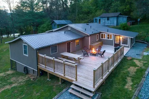 359 Edgewater Rd, Cullowhee, NC 28723 photo 1