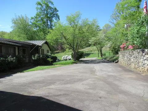 267 Brookside Dr, Franklin, NC 28734 photo 15