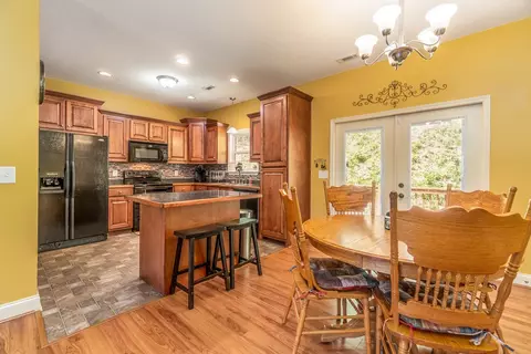 33 Forest Valley Rd, Sylva, NC 28779 photo 3