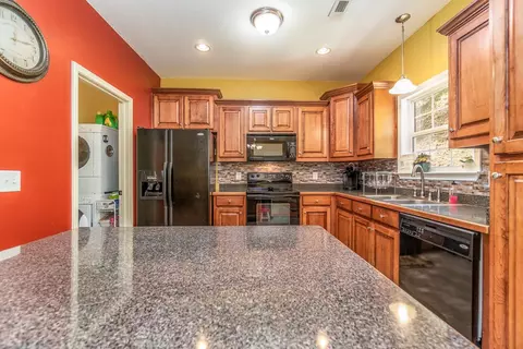33 Forest Valley Rd, Sylva, NC 28779 photo 4
