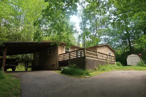 134 Walton Dr, Sylva, NC 28779 photo 1