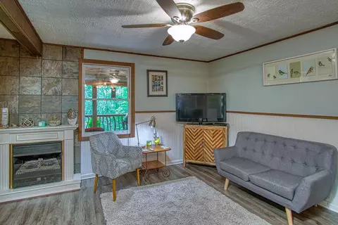 95 Bayberry Cove Rd, Sylva, NC 28779 photo 3