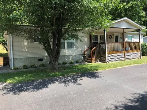 306 Chickamauga Cir, Sylva, NC 28779 photo 2