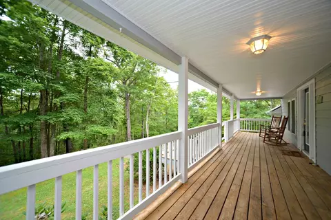 111 Chad Cir, Sylva, NC 28779 photo 10