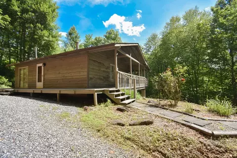 91 Limestone Dr, Franklin, NC 28734 photo 8