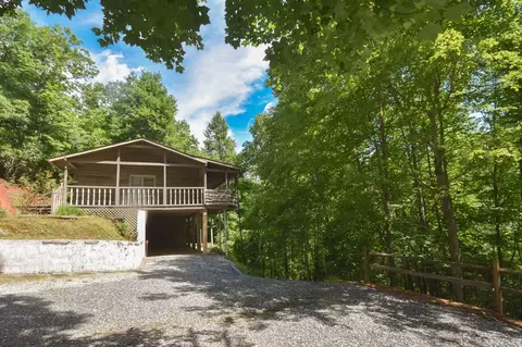 91 Limestone Dr, Franklin, NC 28734 photo 6