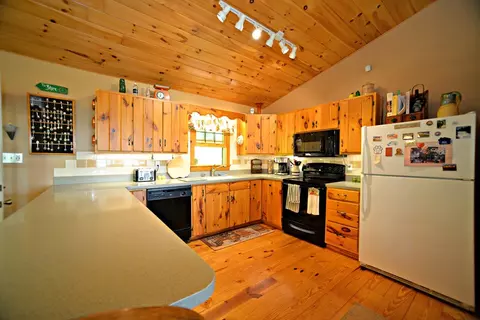 228 N Lanterns Wick Trl, Sylva, NC 28779 photo 11