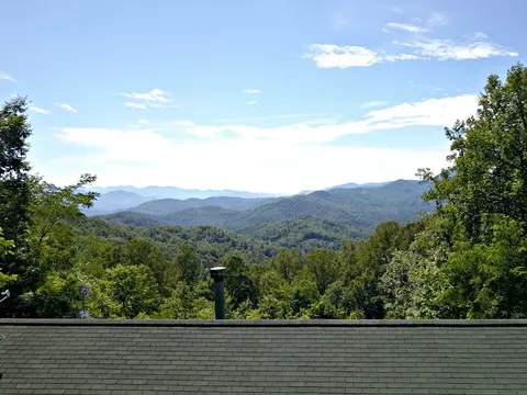 228 N Lanterns Wick Trl, Sylva, NC 28779 photo 9