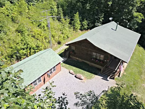 228 N Lanterns Wick Trl, Sylva, NC 28779 photo 5