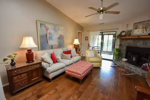 514 Oak Creek Rd # B, Franklin, NC 28734 photo 15