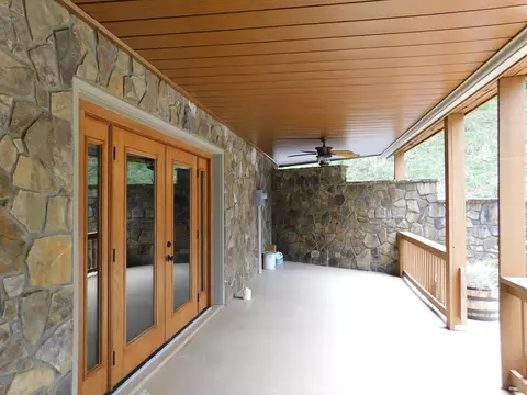 125 Shallotte Rdg, Sylva, NC 28779 photo 3