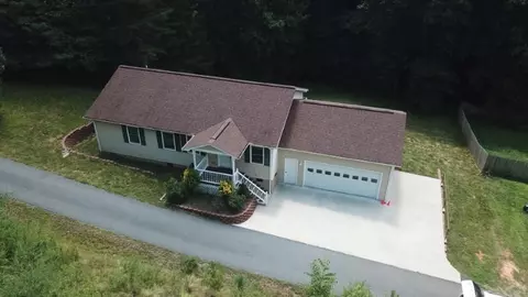 219 Cagle Br, Sylva, NC 28779 photo 4