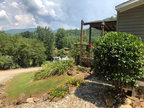 23 Bent Pine Trl, Sylva, NC 28779 photo 7