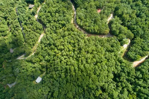 H6/h14 Platinum Road, Tuckasegee, NC 28783