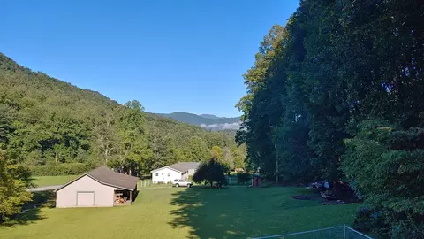 113 Alvin Deitz Rd, Sylva, NC 28779 photo 2
