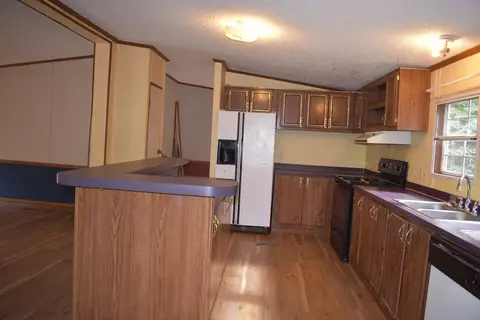 58 Victory Ln, Franklin, NC 28734 photo 3