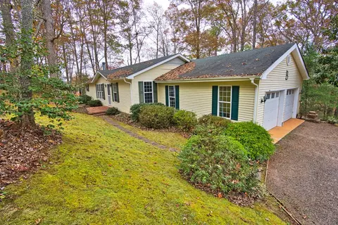 243 Hiland Ter, Franklin, NC 28734 photo 1