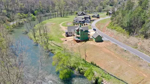 156 Grayling Dr, Cullowhee, NC 28723 photo 6