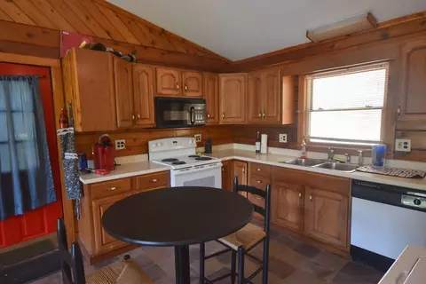 97 Cabin Rd, Franklin, NC 28734 photo 17