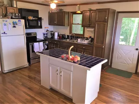 370 Onion Patch Ln, Sylva, NC 28779 photo 8