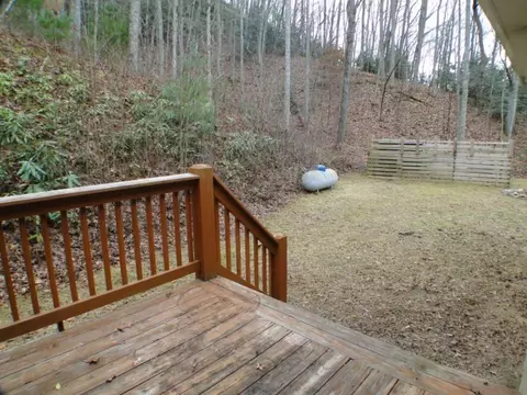 60 E Caesar Rd, Otto, NC 28763 photo 14