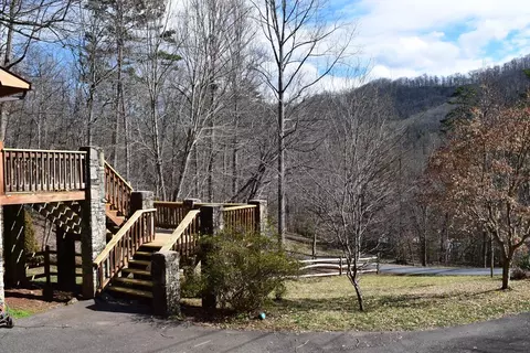 270 Match Pt, Sylva, NC 28779 photo 33