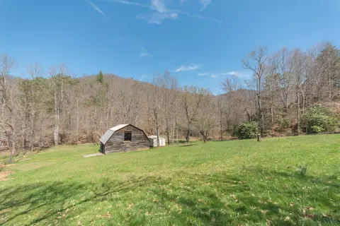 2586 Ruby Mine Rd, Franklin, NC 28734 photo 6