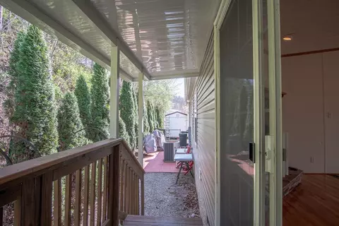 140 Addington Pl, Franklin, NC 28734 photo 24