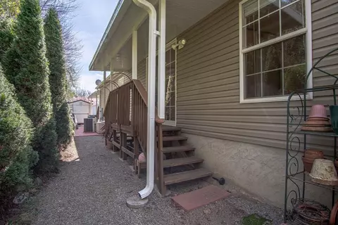 140 Addington Pl, Franklin, NC 28734 photo 25