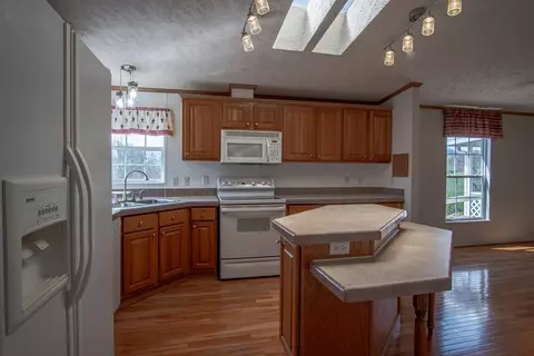 140 Addington Pl, Franklin, NC 28734 photo 8