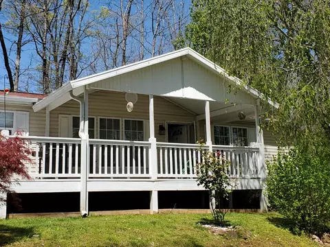 64 Crest Hill Ct, Franklin, NC 28734 photo 36
