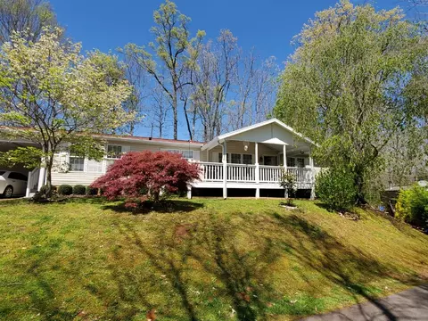 64 Crest Hill Ct, Franklin, NC 28734 photo 35