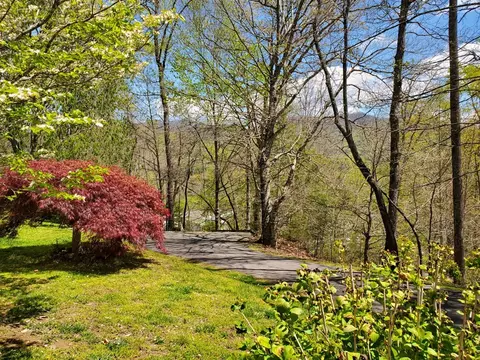 64 Crest Hill Ct, Franklin, NC 28734 photo 33