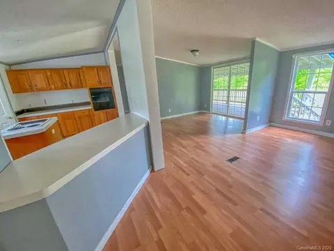 65 Abbott Rd, Canton, NC 28716 photo 8