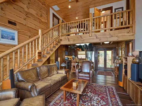 281 Grouse Rd, Clyde, NC 28721 photo 4