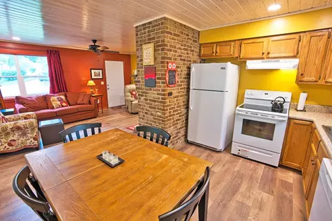 175 Hollyview Cir, Franklin, NC 28734 photo 13