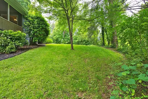 175 Hollyview Cir, Franklin, NC 28734 photo 23