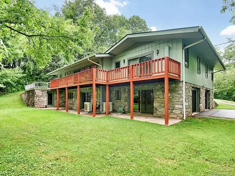 35 Morningside Dr, Clyde, NC 28721 photo 36