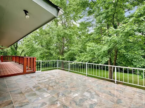 35 Morningside Dr, Clyde, NC 28721 photo 7