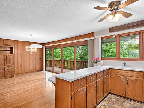 35 Morningside Dr, Clyde, NC 28721 photo 12