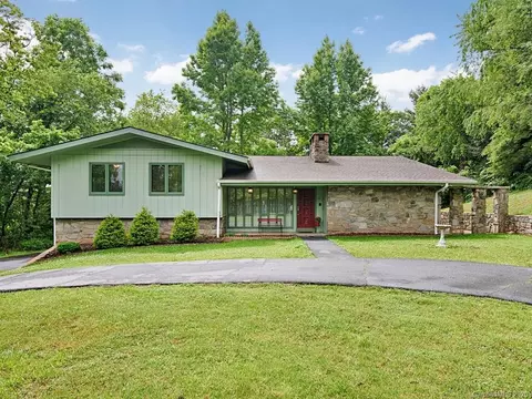35 Morningside Dr, Clyde, NC 28721 photo 2