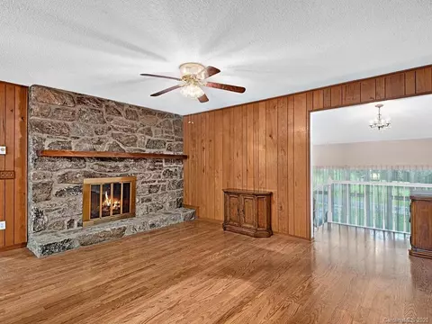 35 Morningside Dr, Clyde, NC 28721 photo 6