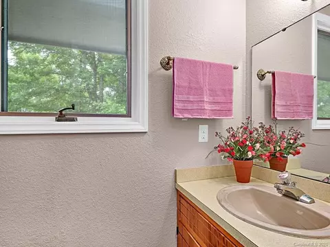 35 Morningside Dr, Clyde, NC 28721 photo 30