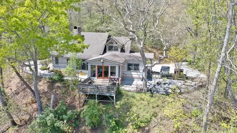 101 Parchment Ln, Sylva, NC 28779 photo 1